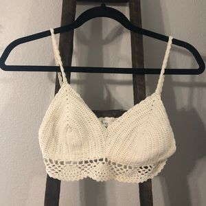 Lace crop top/bra